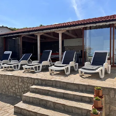 Azur- Sea View Luxury With Pool Near Balchik *