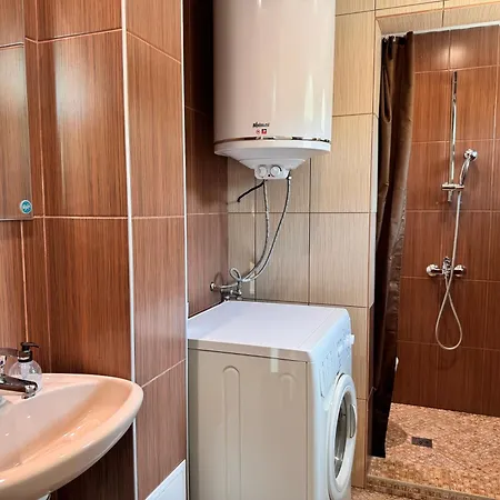 Луксозна вила Azur- Sea View Luxury With Pool Near Balchik