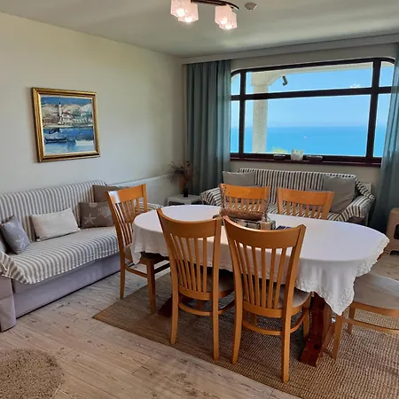 Azur- Sea View Luxury With Pool Near Balchik * Albena